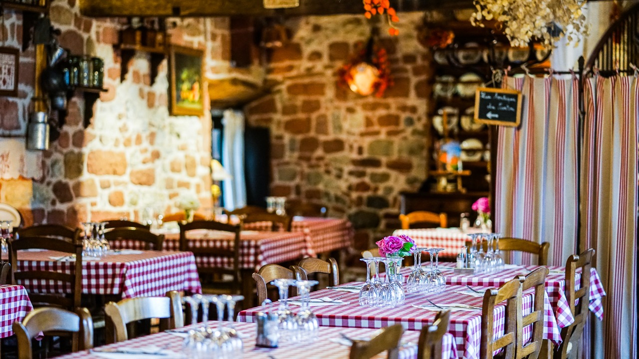 salles climatisées au cantou à collonges la rouge 